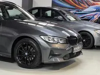 BMW-320 detalhes 1