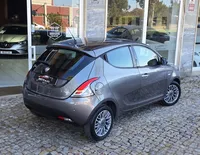 Lancia-Ypsilon detalhes 1