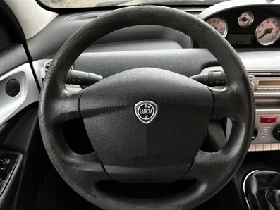 Small Image 1