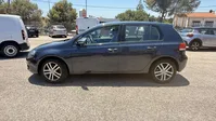 Volkswagen-Golf detalhes 1