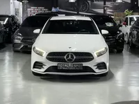 Mercedes-Benz-A 180 detalhes 1
