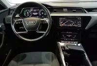 Audi-e-tron detalhes 2