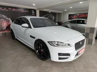 Jaguar-XF detalhes 1