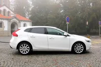 Volvo-V40 detalhes 2