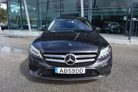 Mercedes-Benz-C 300 detalhes 2