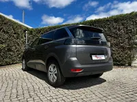 Peugeot-5008 detalhes 1