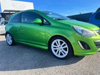 Opel-Corsa Imagem Principal