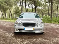 Mercedes-Benz-E 270 detalhes 1