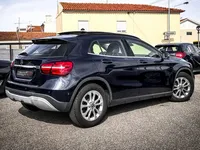 Mercedes-Benz-GLA 180 detalhes 2