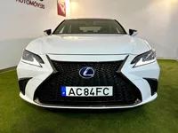 Lexus-ES 300h detalhes 1