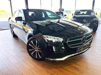 Mercedes-Benz-E 300 detalhes 2