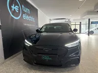 Ford-Mustang Mach-E detalhes 1