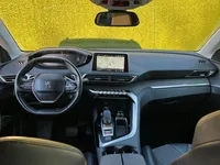 Peugeot-5008 detalhes 2