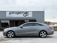 Mercedes-Benz-E 220 detalhes 1