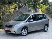 Toyota-Corolla Verso Imagem Principal