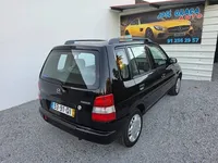 Mazda-Demio detalhes 2