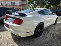 Ford-Mustang detalhes 2