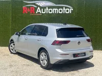 Volkswagen-Golf detalhes 1