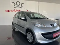 Peugeot-107 detalhes 1