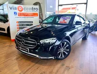 Mercedes-Benz-E 300 Imagem Principal
