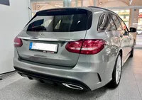 Mercedes-Benz-C 300 detalhes 1