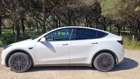 Tesla-Model Y detalhes 2