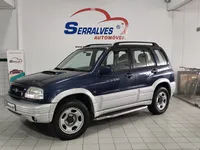 Suzuki-Grand Vitara detalhes 2