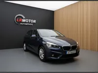 BMW-214 Active Tourer detalhes 1