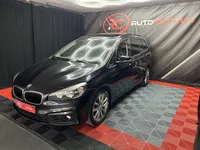 BMW-216 Gran Tourer detalhes 2